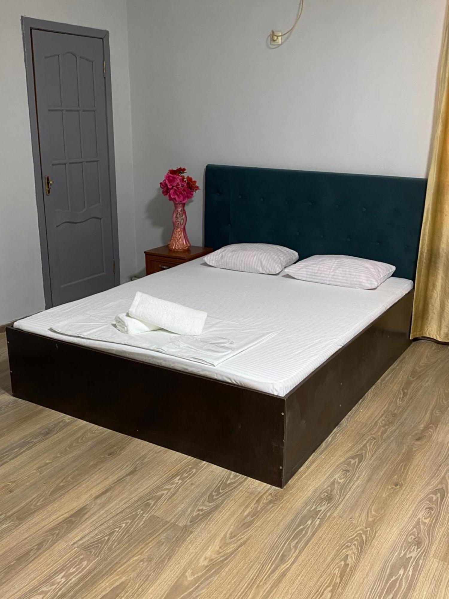 Vista 1 Otel Turkistan Dış mekan fotoğraf